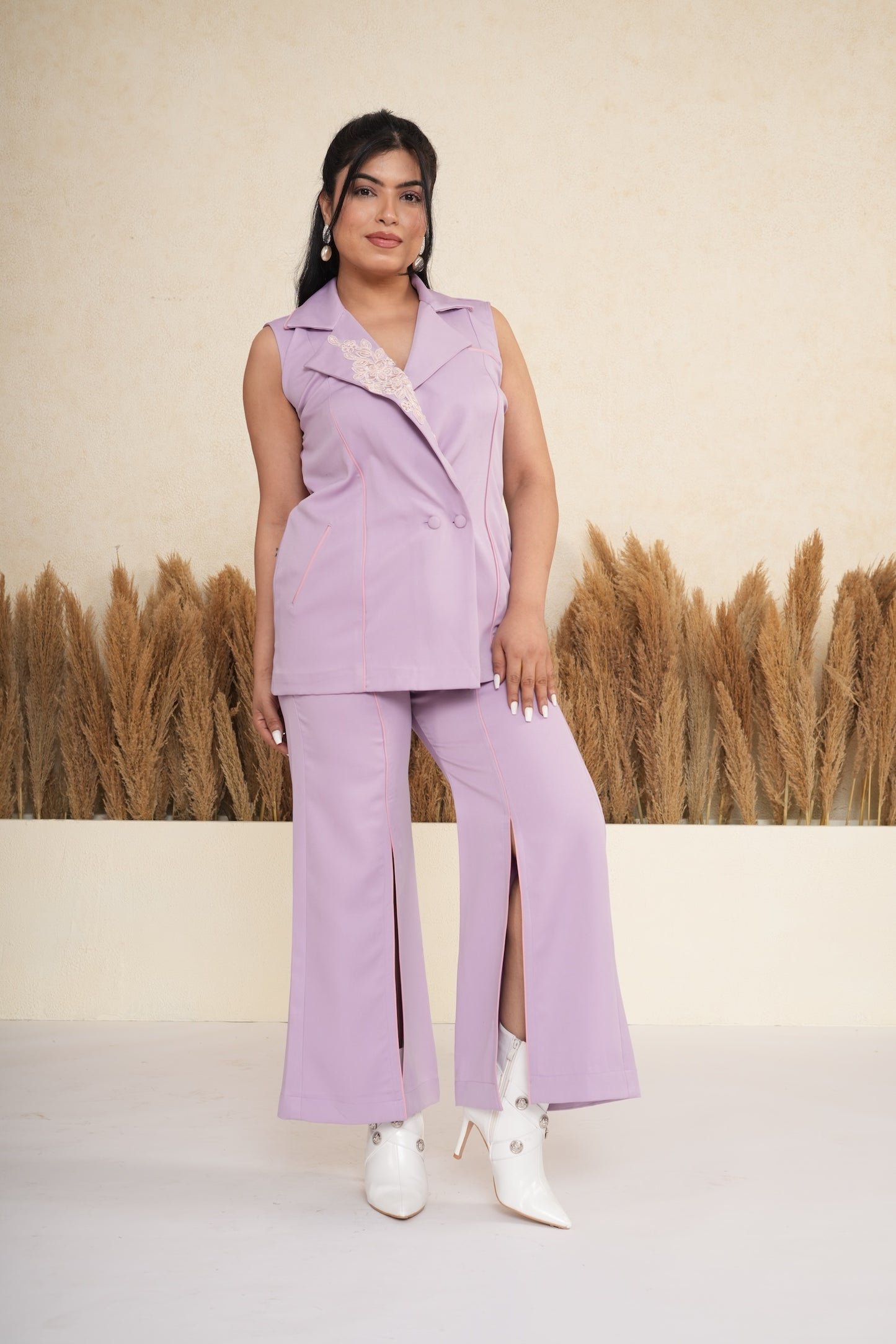 Lavender Lace-Accent Sleeveless Blazer & Trousers Coord Set