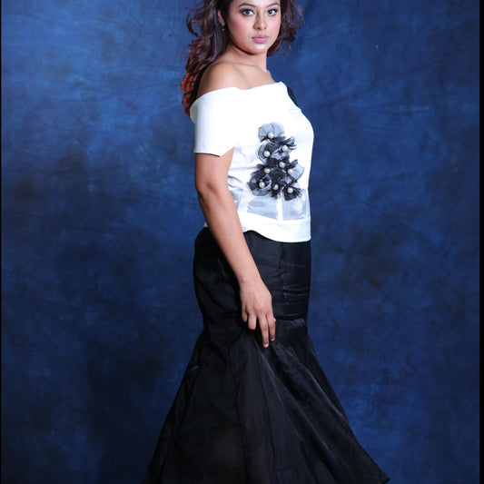 Black white coord set